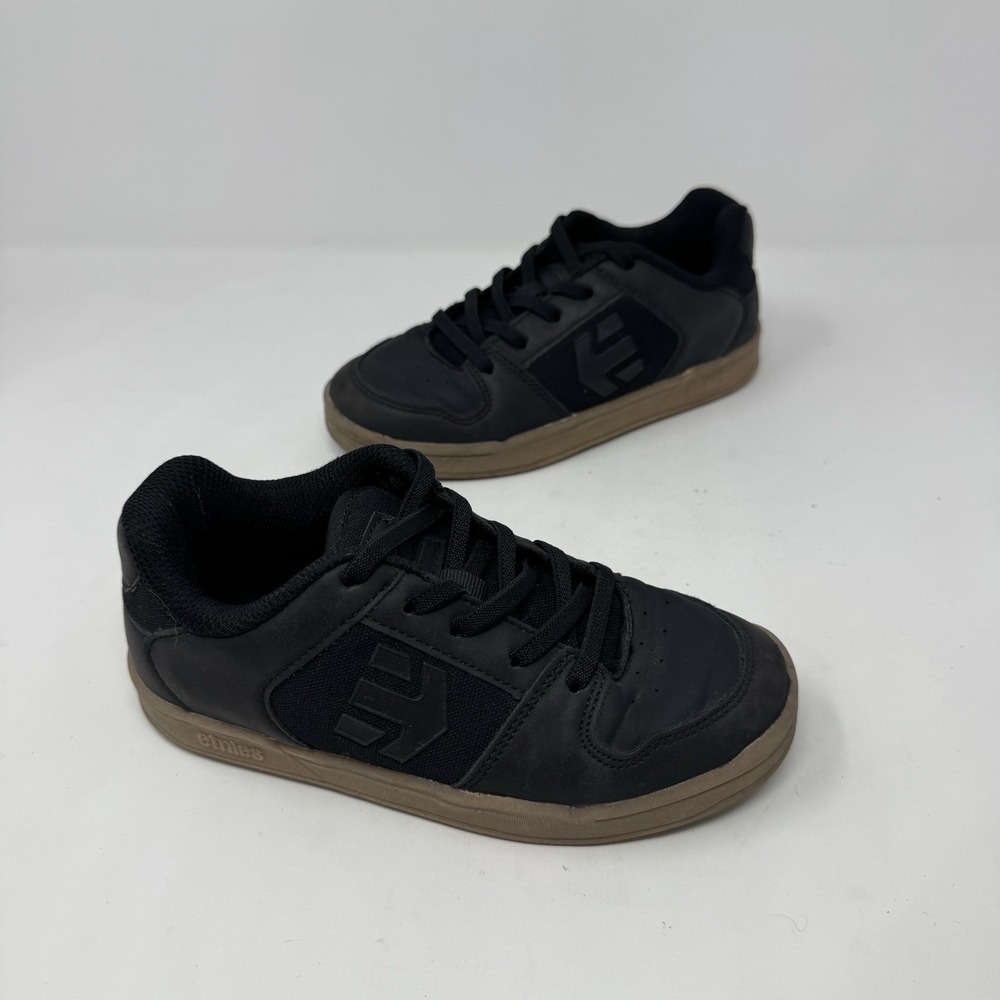 Etnies Skate Casual Shoes Skateboarding Etnies Black Youth Boys Size 11 Med
